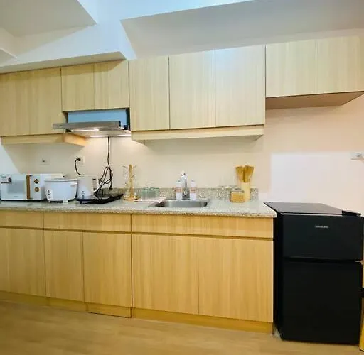 Modern Living By The Celandine Dmci In Balintawak * Manila